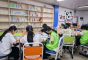 高州市荷花镇青年志愿队：暑期辅导传温情，陪伴助力共成长