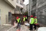 高州市巾帼志愿者协会平山镇巾帼志愿队开展创卫志愿服务活动