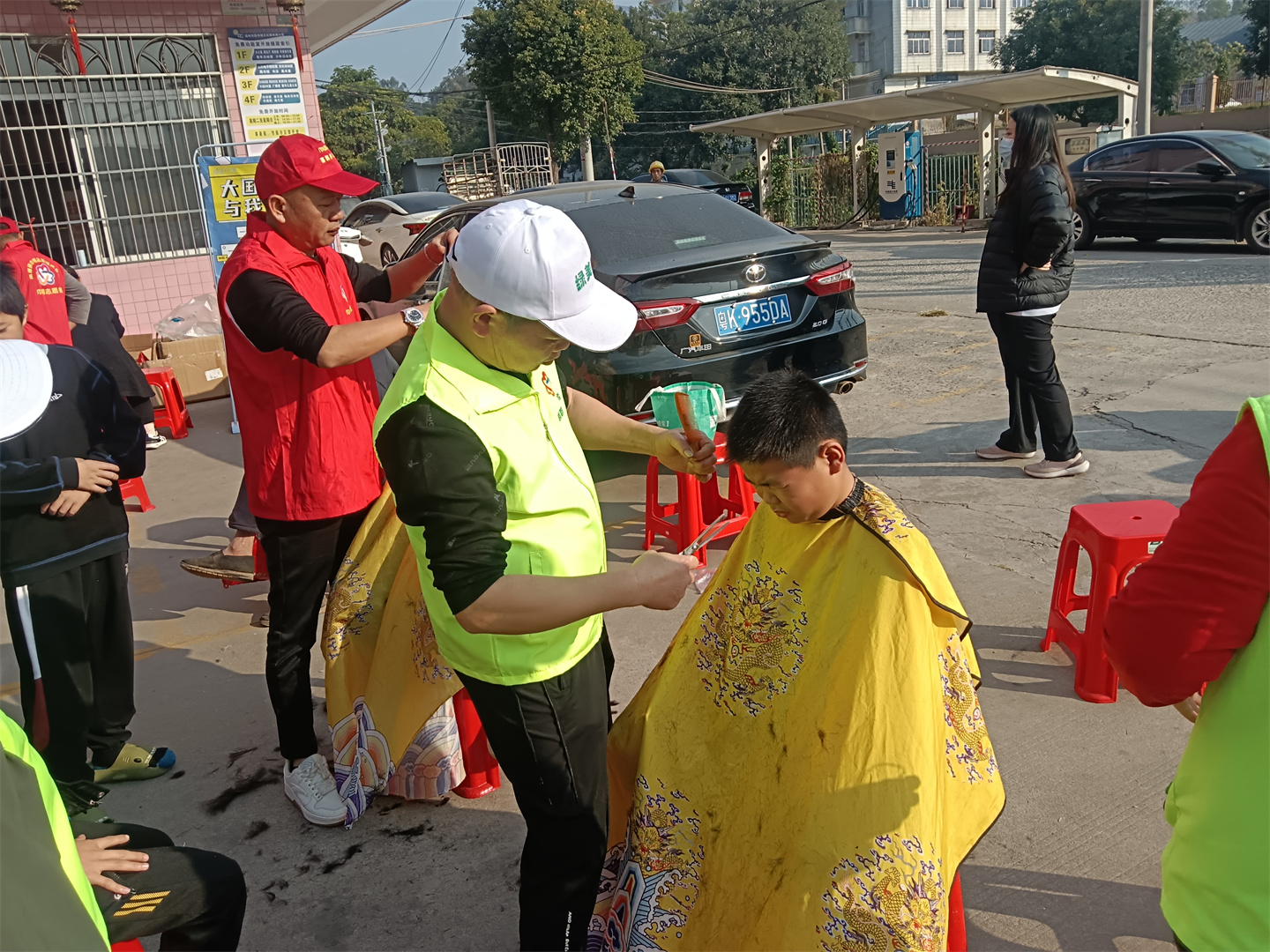 南塘镇爱心汇聚：巾帼志愿服务暖人心-7.jpg