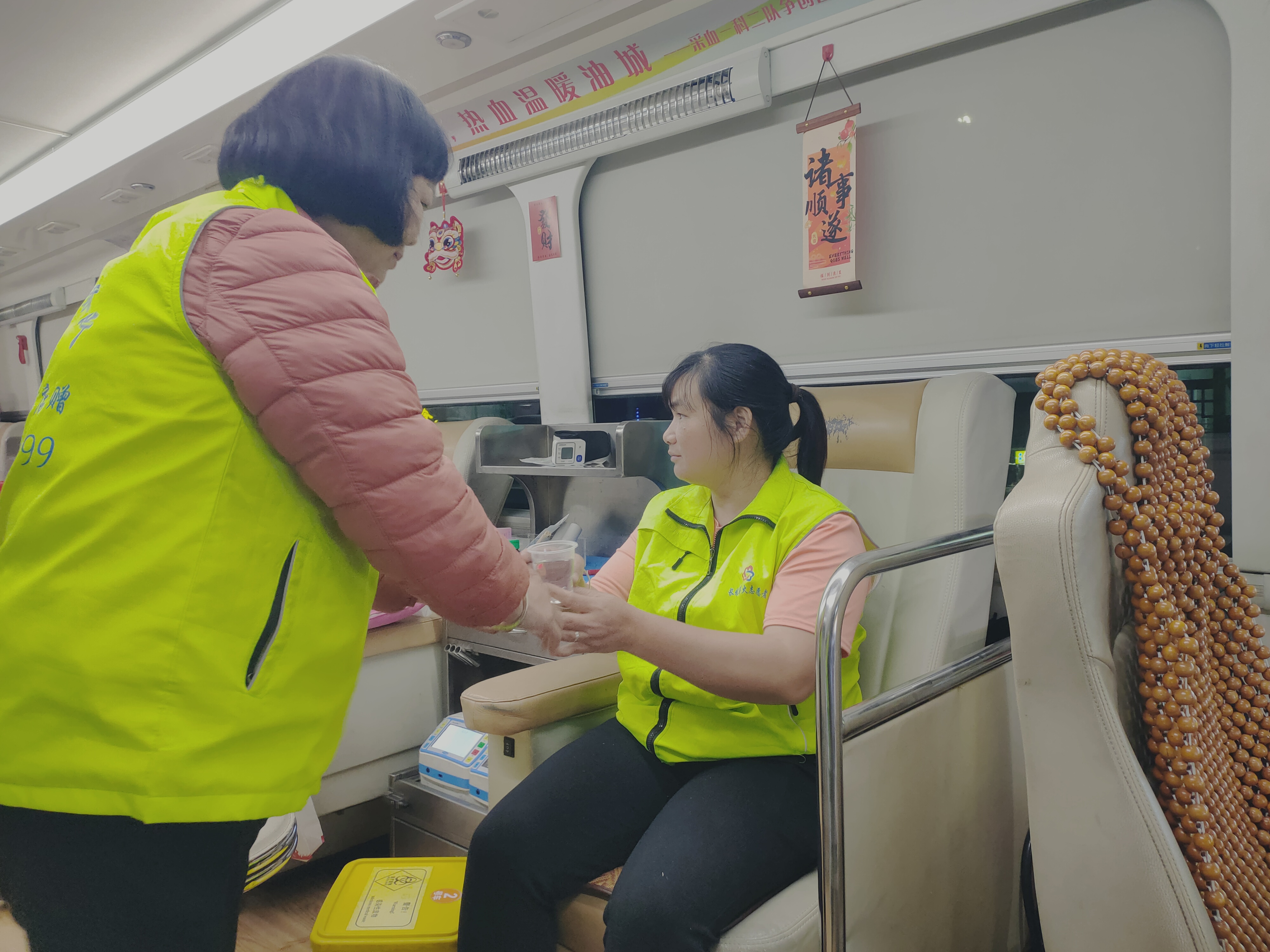 爱心传递，热血同行——长坡镇薪火志愿服务队助力无偿献血活动-13.jpg