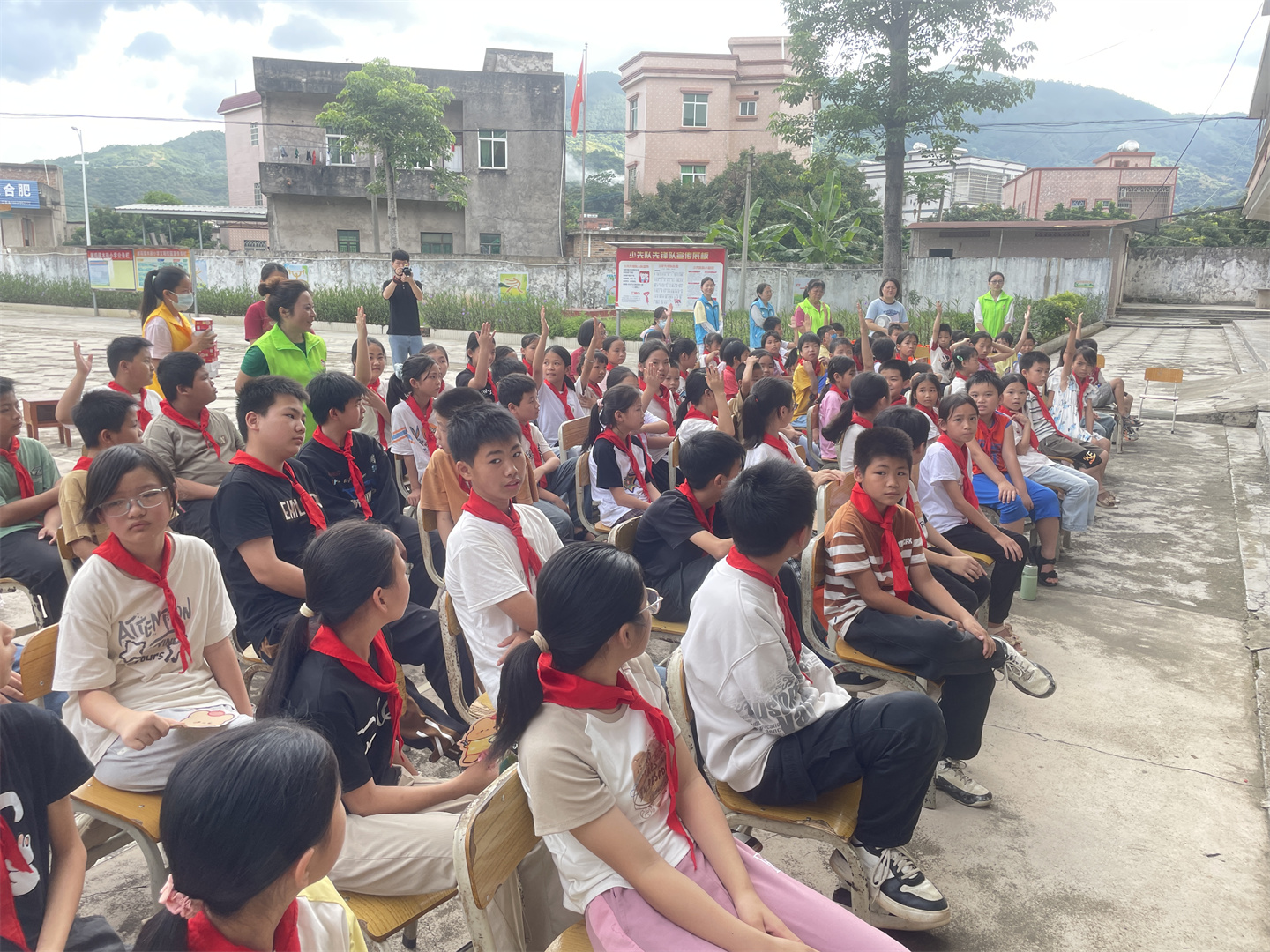 法伴成长护童心 家校共育筑和谐-12.jpg