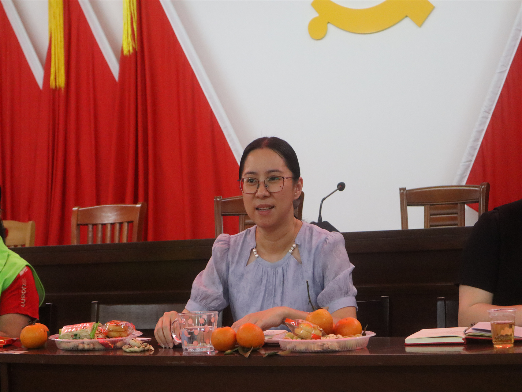 凝聚巾帼力量，共绘志愿新篇——高州市巾帼志愿者协会青松志愿服务总队及分队座谈会圆满召开-4.jpg