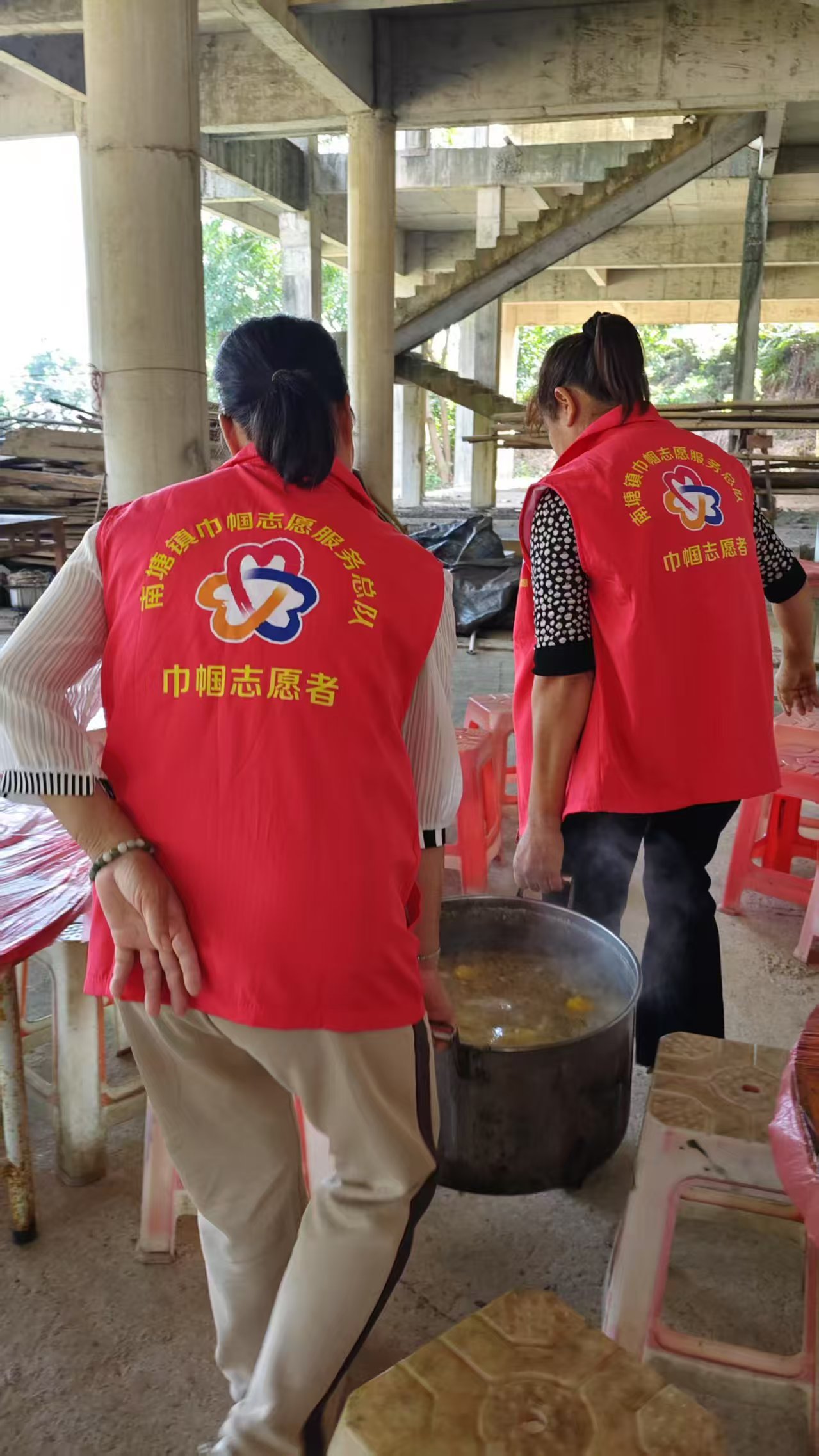 巾帼志愿暖人心 护航华光祈福会 —南塘巾帼志愿服务总队助力华光诞活动圆满举行-5.jpg