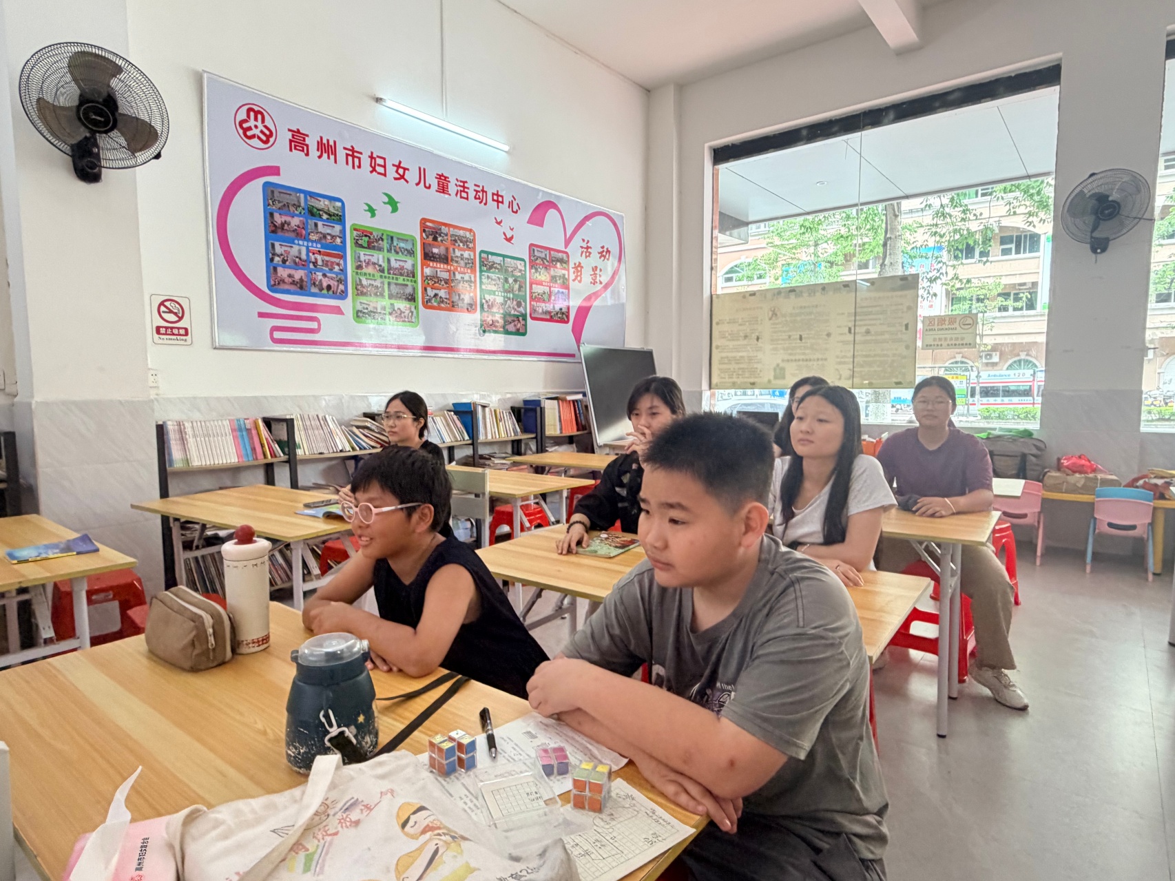 童心筑梦 趣味育人｜高州市巾帼志愿者协会开展公益义教活动 护航少年成长-4.jpg